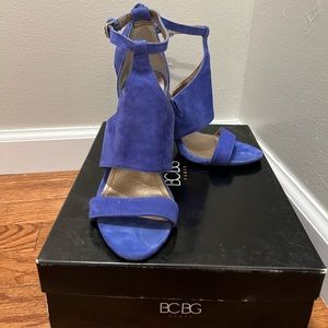 BCBG paris Dorryx sandal heels in sapphire
